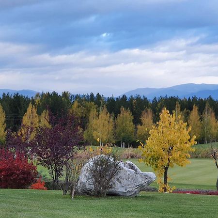 Green Peaks Suite In Pirin Golf & County Club ราซล็อก ภายนอก รูปภาพ